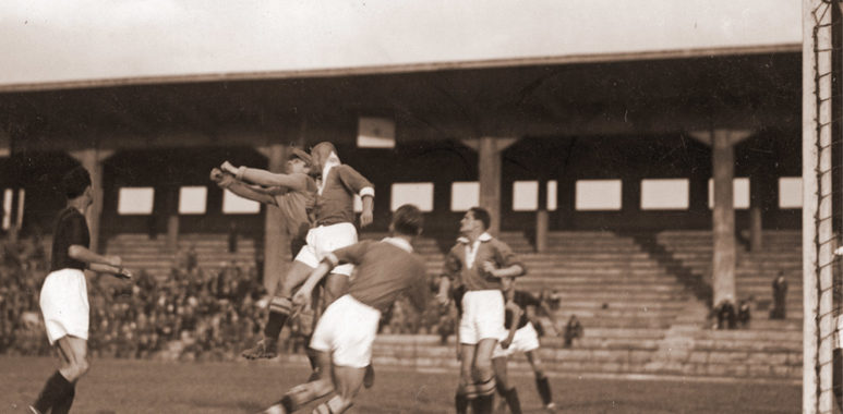 Warta Poznań - FC Milano (AC Milan) w 1934 r. fot. Narodowe Archiwum Cyfrowe
