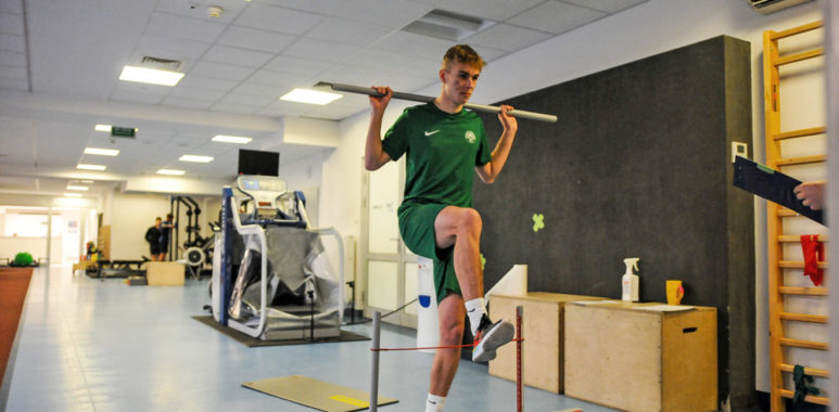 Filip Małek (Warta Poznań)
