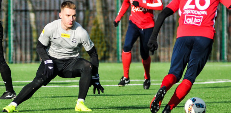 Adrian Cierpka (Warta Poznań)