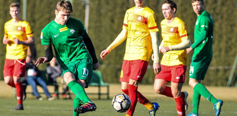 Adrian Laskowski (Warta Poznań)