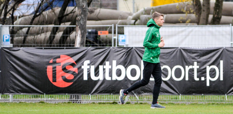 Adrian Laskowski (Warta Poznań)