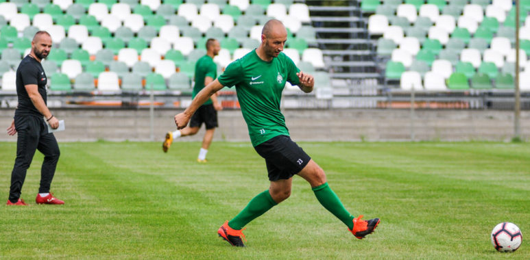 Łukasz Trałka na treningu Warty Poznań