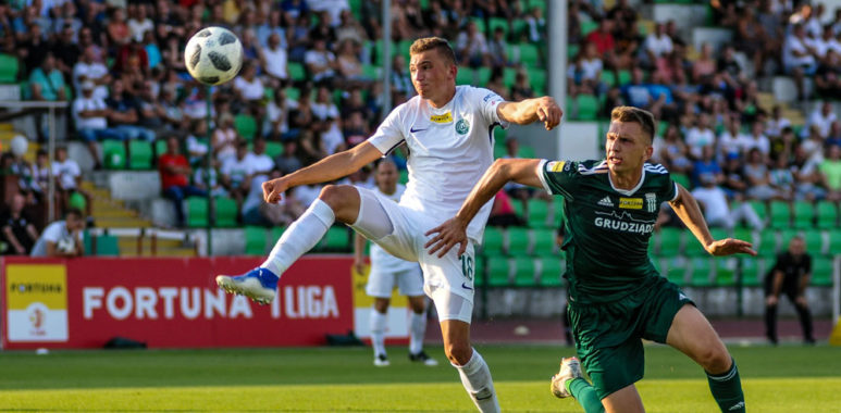 Olimpia Grudziądz - Warta Poznań 2:1. Wiktor Długosz