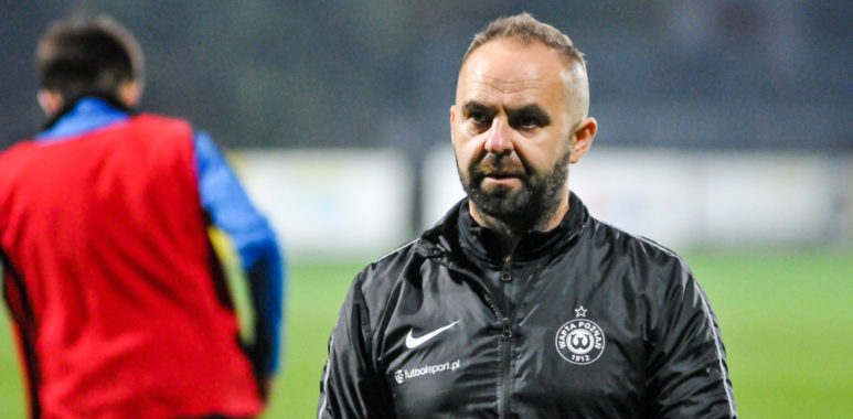 Puszcza Niepołomice - Warta Poznań 0:2. Trener Piotr Tworek