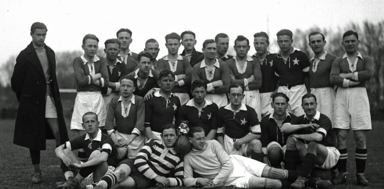 Warta Poznań i Wisła Kraków. Piłkarze po ostatnim meczu sezonu 1929