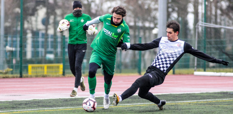Warta Poznań - Bytovia Bytów 2:2 w sparingu. Mateusz Szczepaniak