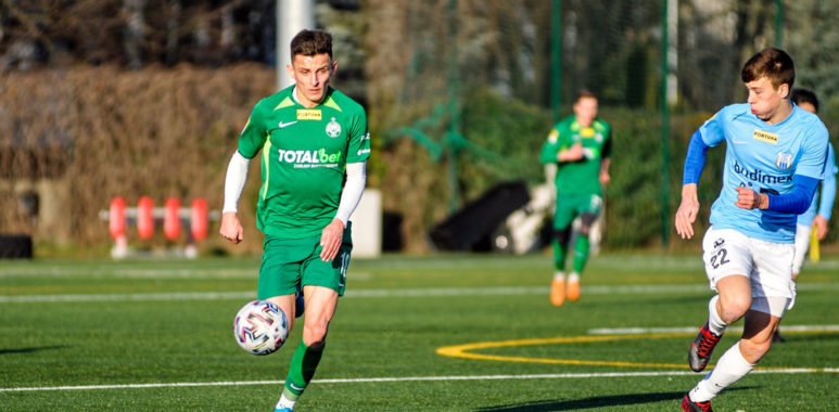 Stomil Olsztyn - Warta Poznań 2:1 w sparingu. Jakub Apolinarski
