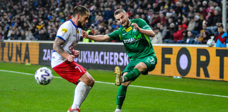 Podbeskidzie Bielsko-Biała - Warta Poznań 2:0. Patryk Stępiński