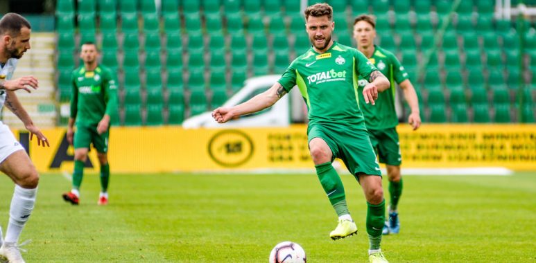 Warta Poznań - Olimpia Grudziądz 2:0. Mateusz Szczepaniak