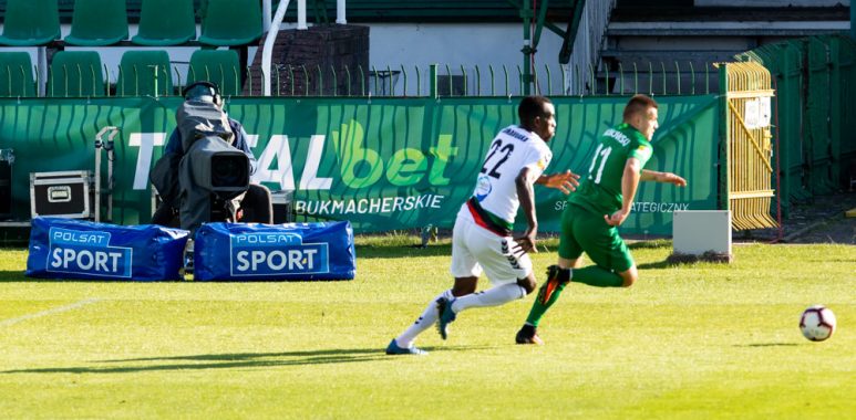 Warta Poznań - GKS Tychy w Grodzisku Wlkp. Kamera Polsat Sport, transmisja; fot. Adam Ciereszko