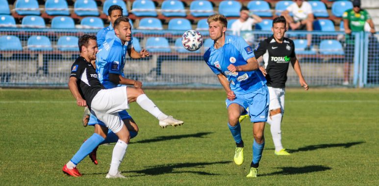 Błękitni Stargard - Warta Poznań 3:3, k. 4:5 w Pucharze Polski. Konrad Handzlik
