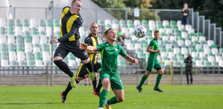 Warta II Poznań - LKS Gołuchów 2:1 w IV lidze. Kamil Ziętkowski
