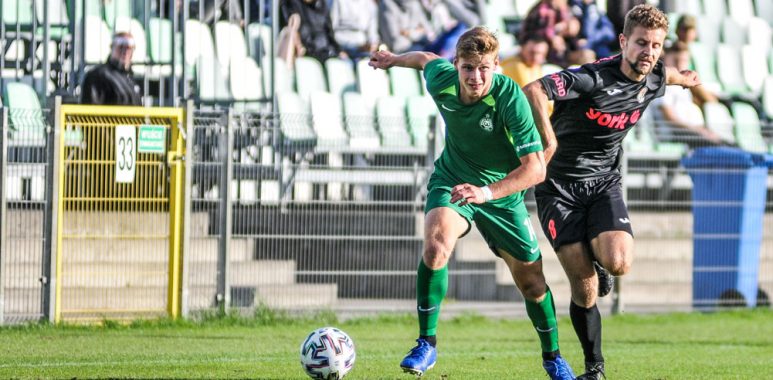 Warta II Poznań - TPS Winogrady 7:0. Dominik Konopacki