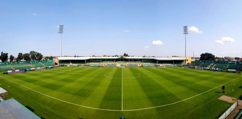 Mecz Warta Poznań - Legia Warszawa odwołany
