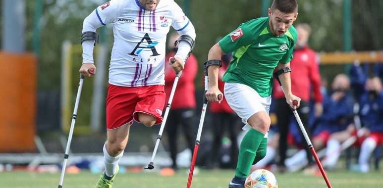 Drużyna amp futbolu Warty Poznań