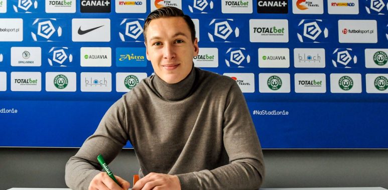 Nowy kontrakt Mateusza Kupczaka z Wartą Poznań