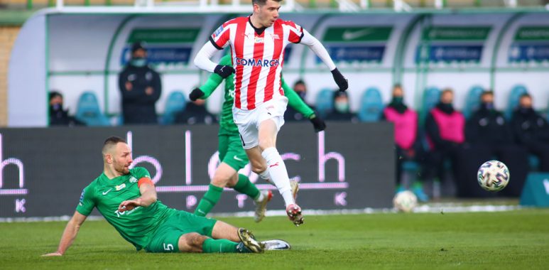 Warta Poznań - Cracovia 1:0. Bartosz Kieliba