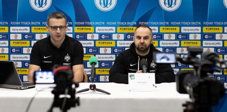 Warta Poznań - Cracovia 0:1 w Fortuna Pucharze Polski. Konferencja prasowa, trener Warty Piotr Tworek