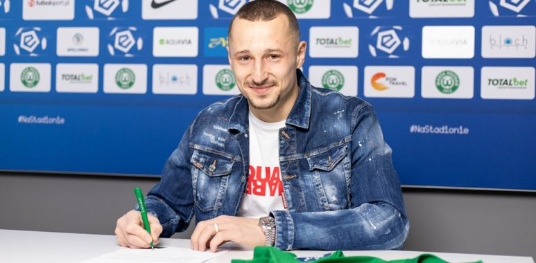 Adam Zrelak piłkarzem Warty Poznań