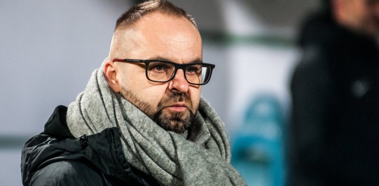 Warta Poznań - Lech Poznań 1:2. Trener Piotr Tworek