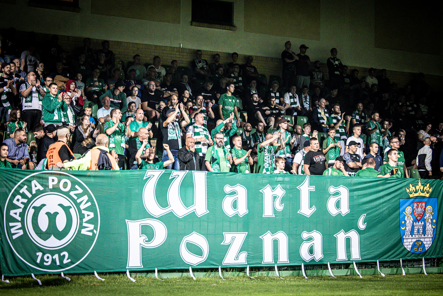 Kibice Warty Poznań w Grodzisku Wlkp. Bilety na mecz Warta Poznań - Zagłębie Lubin