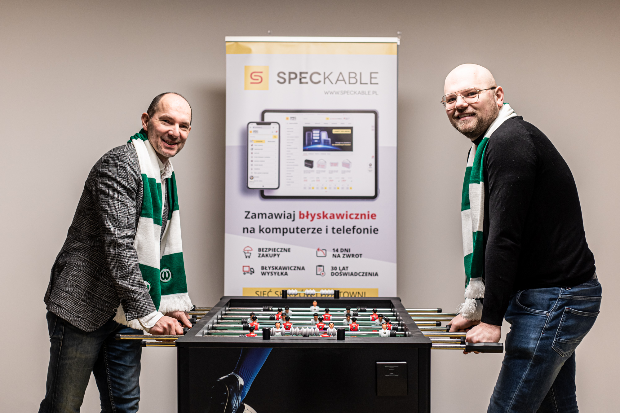 Firma SPEC KABLE Sponsorem Koszulkowym Amp Futbolu Warty Poznań